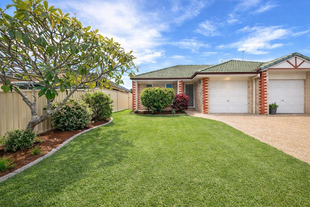 1/35 Brown St, Labrador, QLD 4215