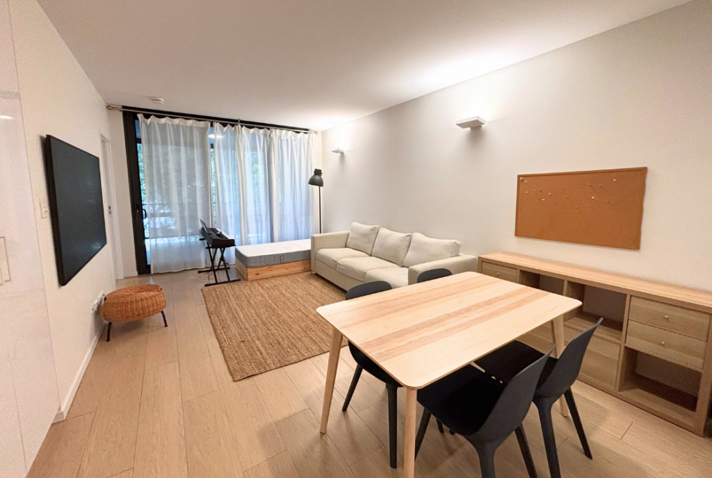 301/68 SIR FRED SCHONELL DR, ST LUCIA, QLD 4067