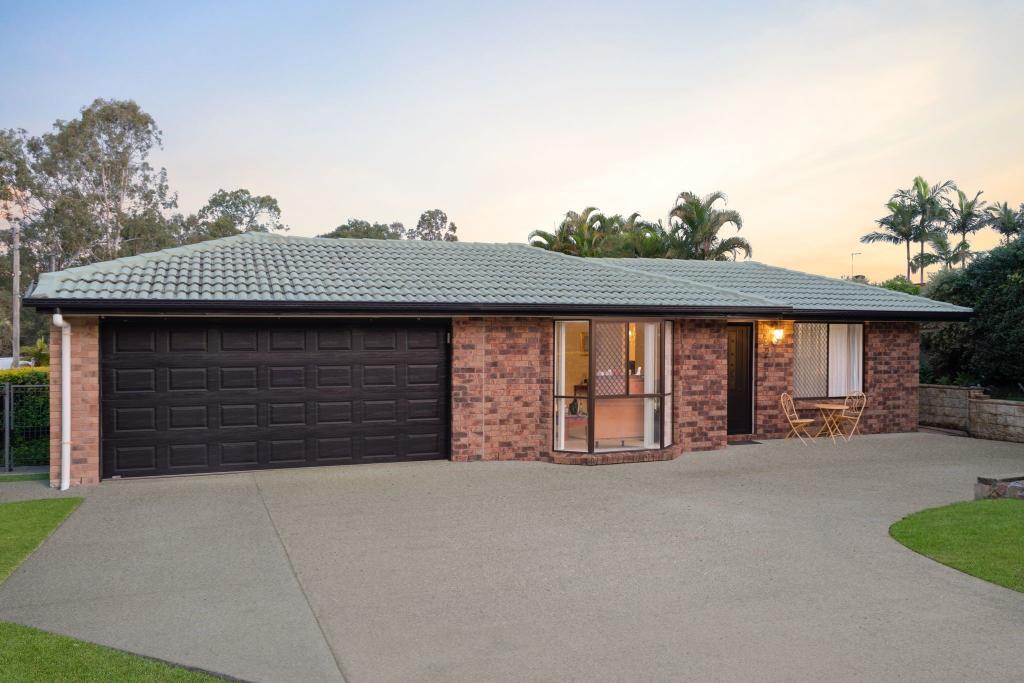 3 Acorus Ct, Regents Park, QLD 4118