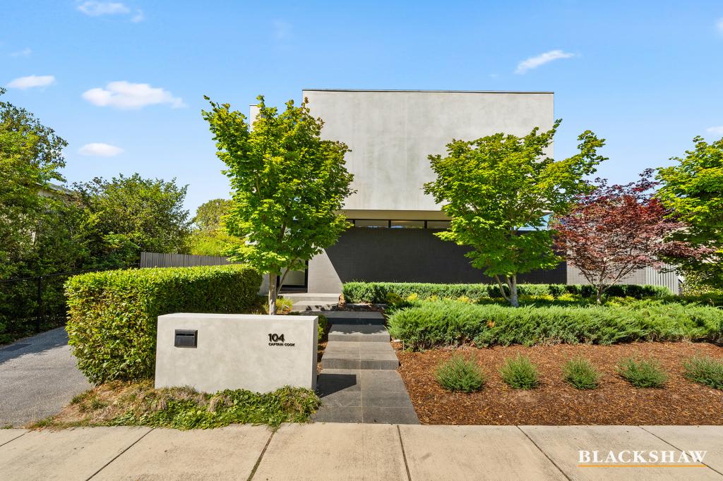 104 Captain Cook Cres, Narrabundah, ACT 2604