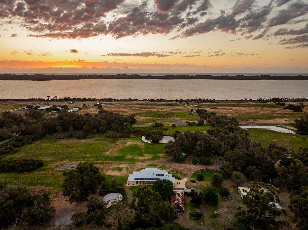 474 Cathedral Ave, Leschenault, WA 6233