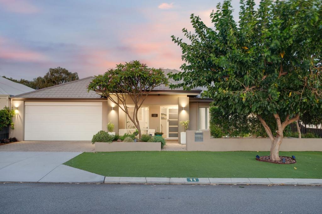 11 Eyrean Way, Gwelup, WA 6018
