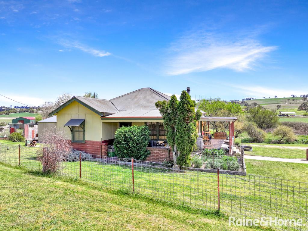 110 Rockley Rd, Perthville, NSW 2795