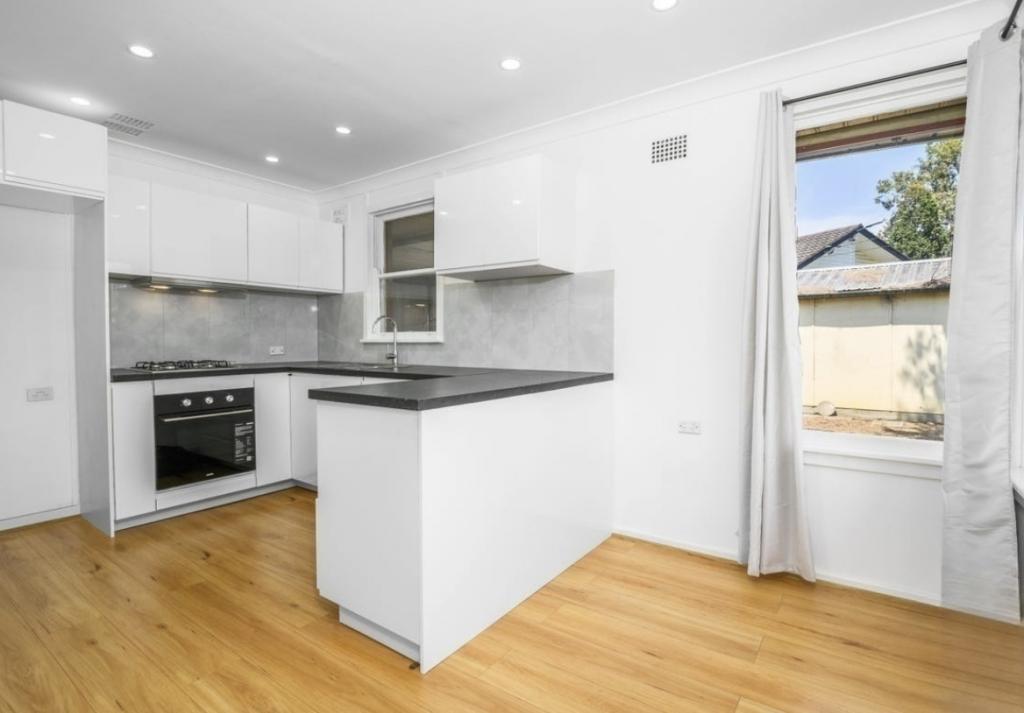 2 Halinda St, Whalan, NSW 2770