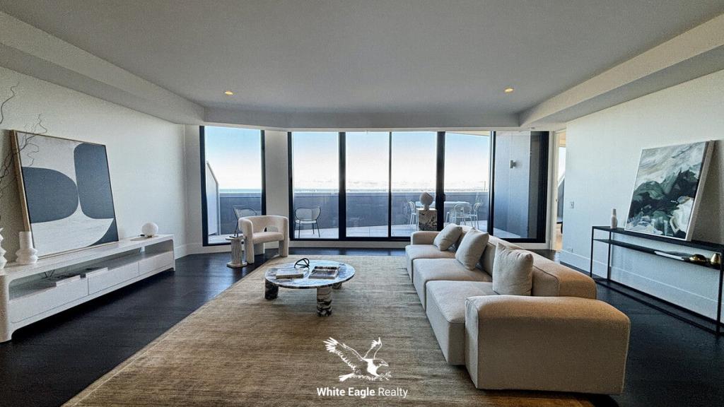 2801/259 Normanby Rd, South Melbourne, VIC 3205