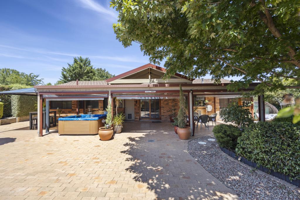 32 Maharatta Cct, Isabella Plains, ACT 2905