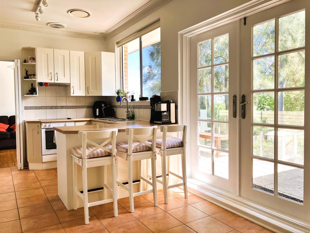 28 Barwon Ave, South Turramurra, NSW 2074