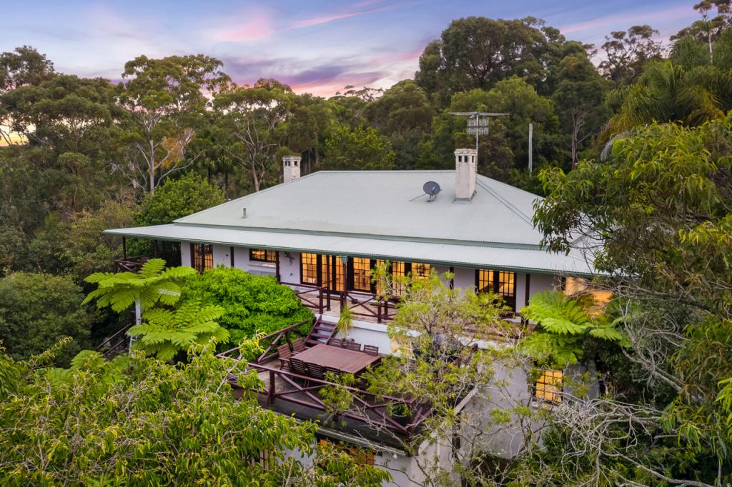 12 Minkara Rd, Bayview, NSW 2104