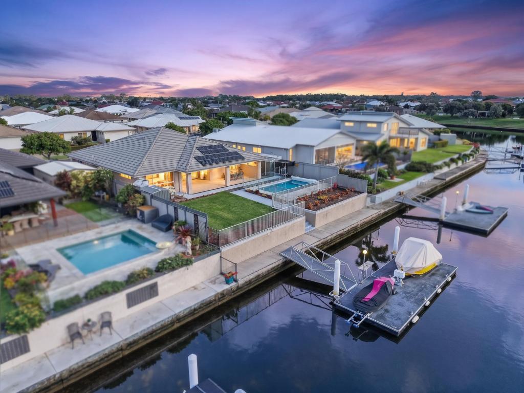 83 Pentas Dr, Bongaree, QLD 4507