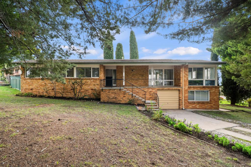 17 Haines St, Curtin, ACT 2605