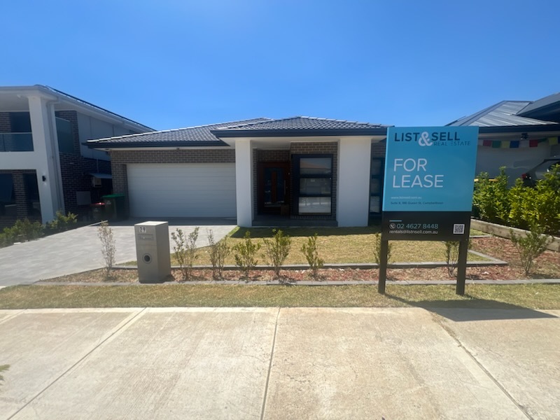 29 Merino Cres, Bradbury, NSW 2560