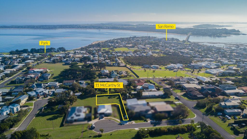 11 MCCARTHY ST, SAN REMO, VIC 3925