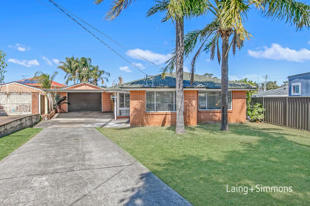 8 Alchin St, Dharruk, NSW 2770