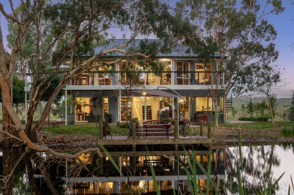 118 Shillabeer Rd, Oakbank, SA 5243