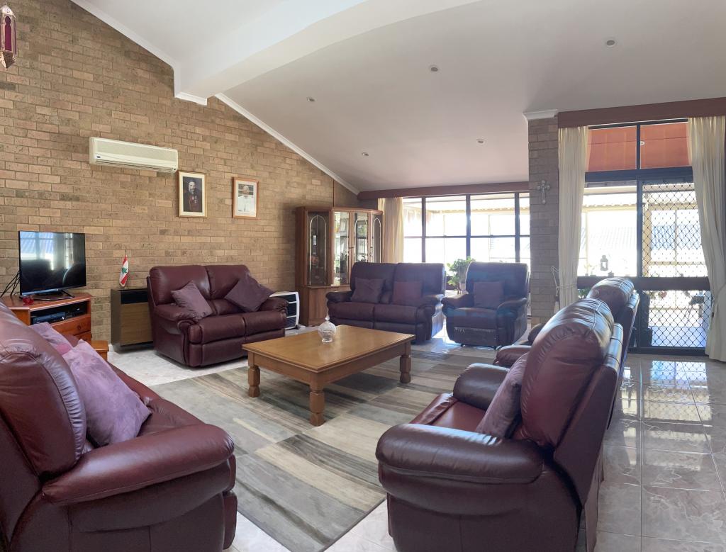 25 Redman Pde, Belmore, NSW 2192