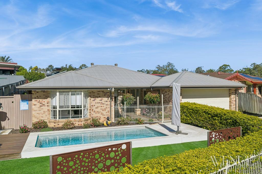6 Majestic Ct, Regents Park, QLD 4118