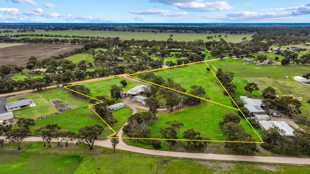 49 Old Padthaway Rd, Mundulla, SA 5270