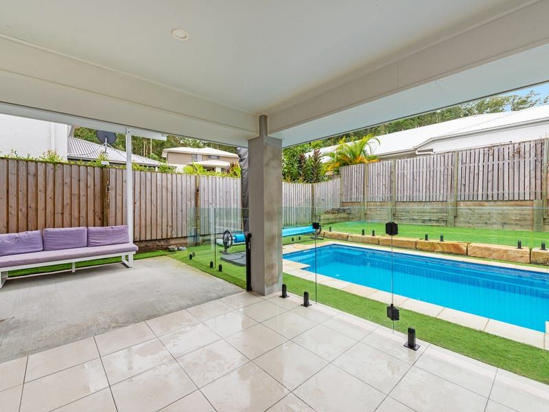 22 Dianella Cres, Maudsland, QLD 4210