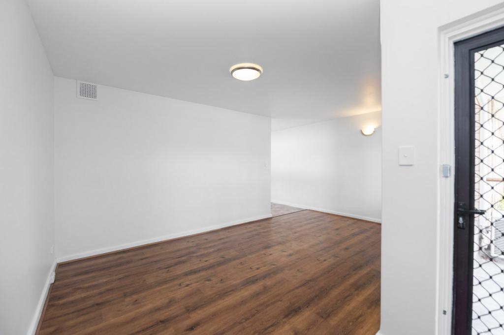 9/4 Minora Pl, Rivervale, WA 6103