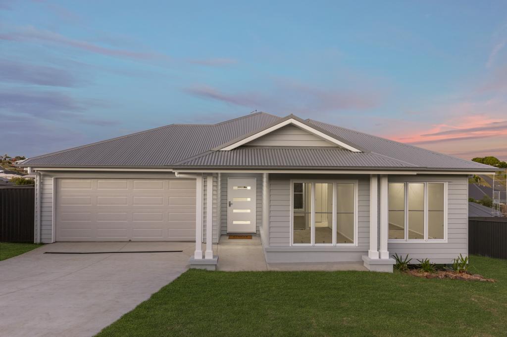 13 Heritage Lane, Southside, QLD 4570