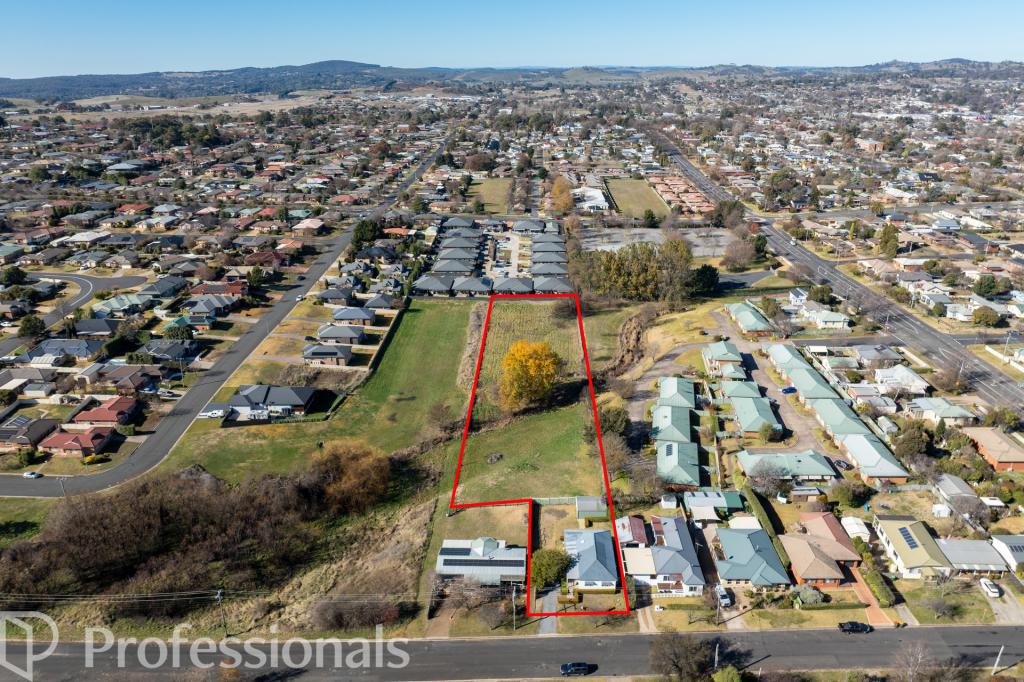 30 Kearneys Dr, Orange, NSW 2800