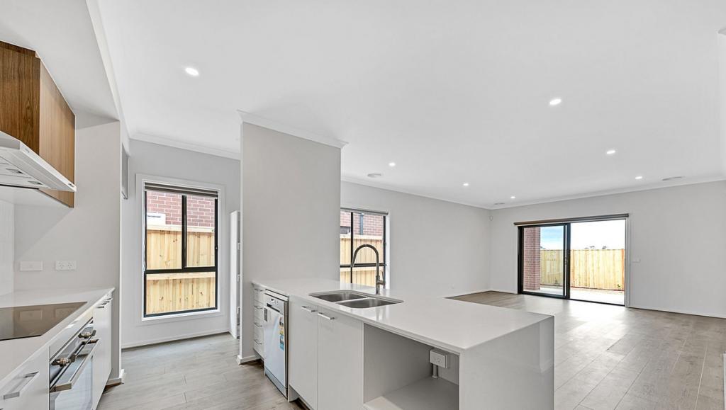 34 Tranquility Cres, Armstrong Creek, VIC 3217