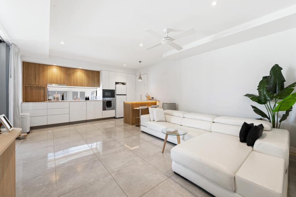 215/23 Kombi St, Bokarina, QLD 4575