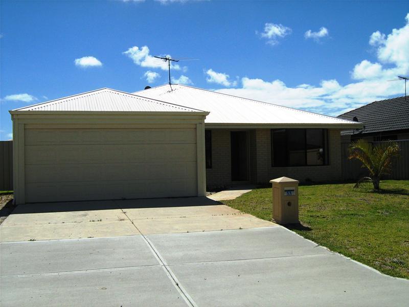 11 Cassia Link, Banksia Grove, WA 6031