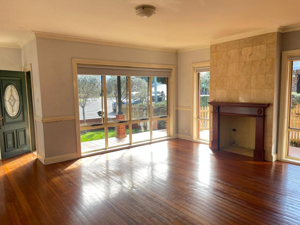 2b Myrtle St, Kensington, NSW 2033