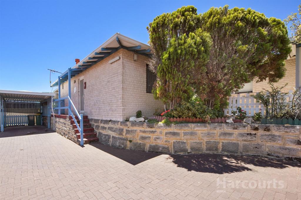 4/11 Leslie St, Dudley Park, WA 6210