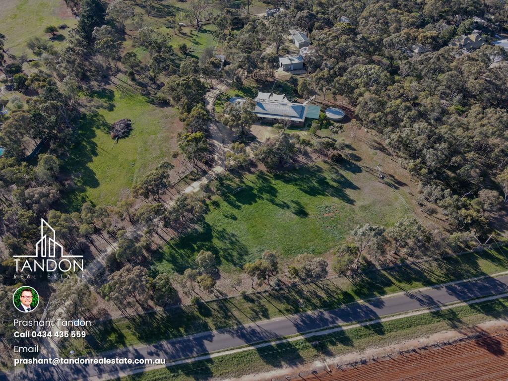 110 School Rd, Balliang East, VIC 3340