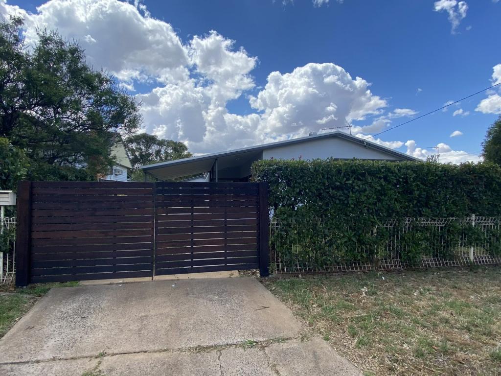 64 CROWN ST, DUBBO, NSW 2830