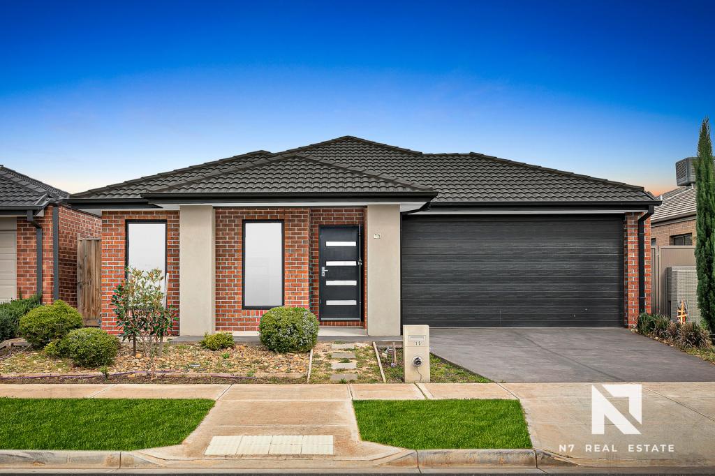 15 Wully St, Thornhill Park, VIC 3335