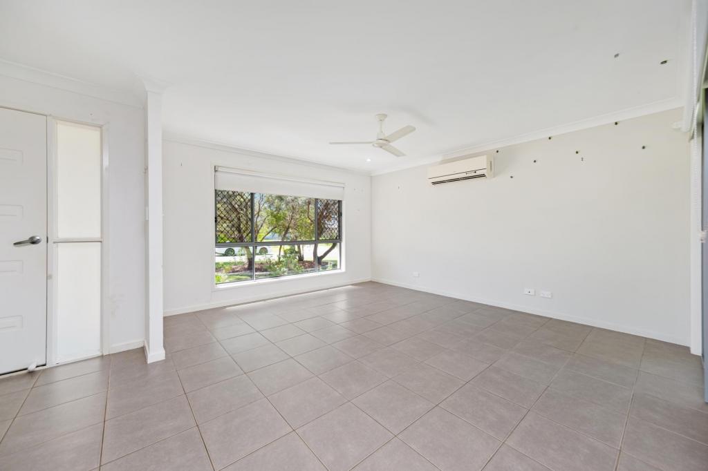 11 PREMIER CT, GRACEMERE, QLD 4702