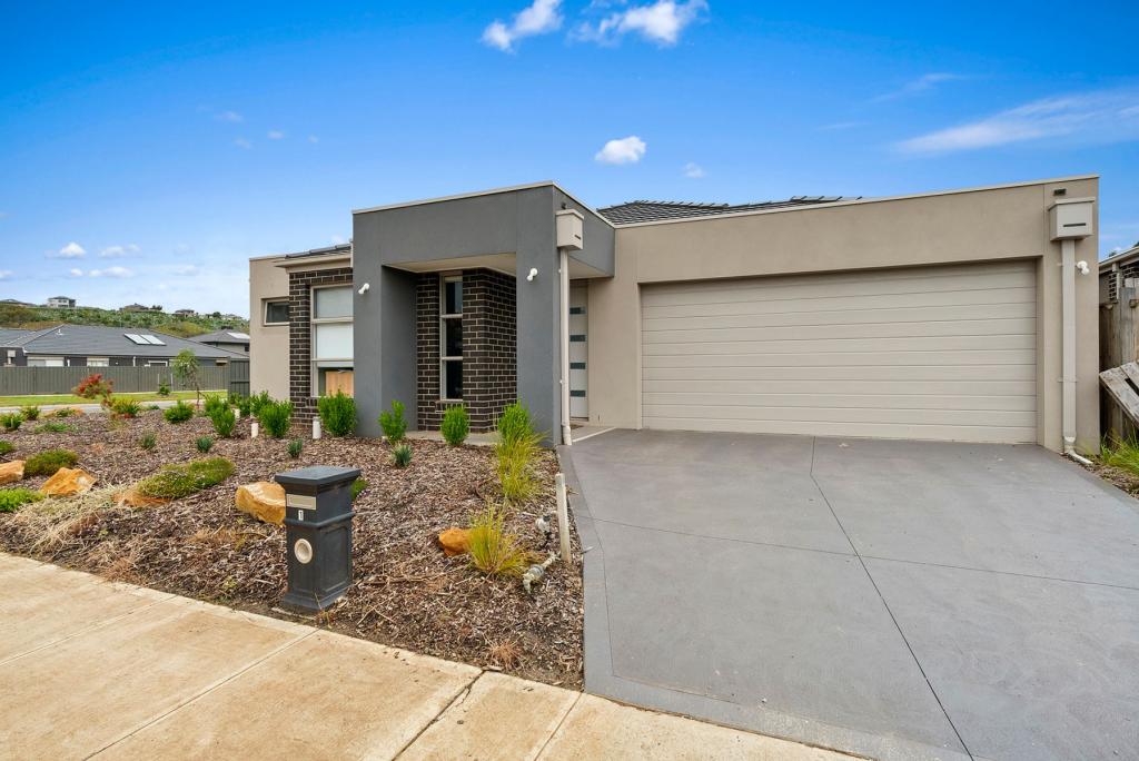 1 Amaroo Cct, Bacchus Marsh, VIC 3340