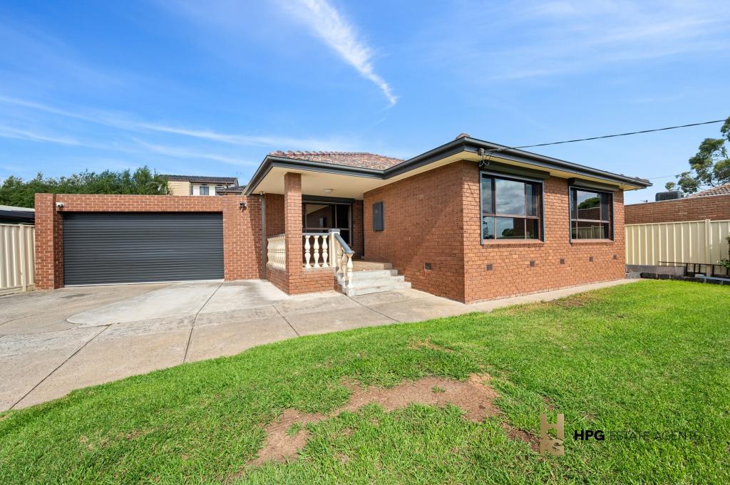 36 Snaefell Cres, Gladstone Park, VIC 3043