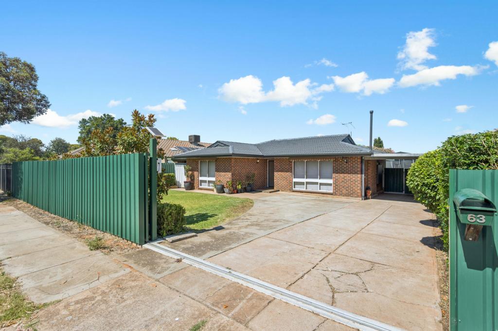 63 Collingbourne Dr, Elizabeth Vale, SA 5112
