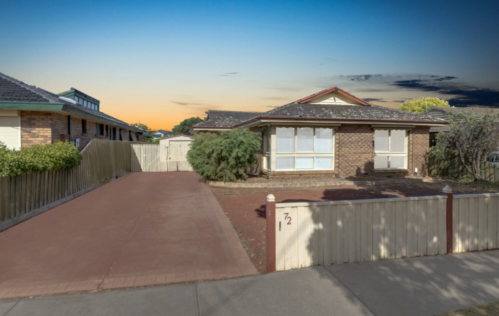72 Station Rd, Melton South, VIC 3338
