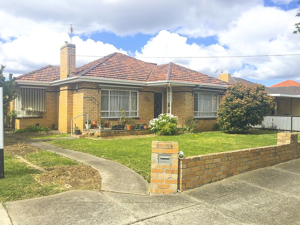 64 PERCY ST, FAWKNER, VIC 3060