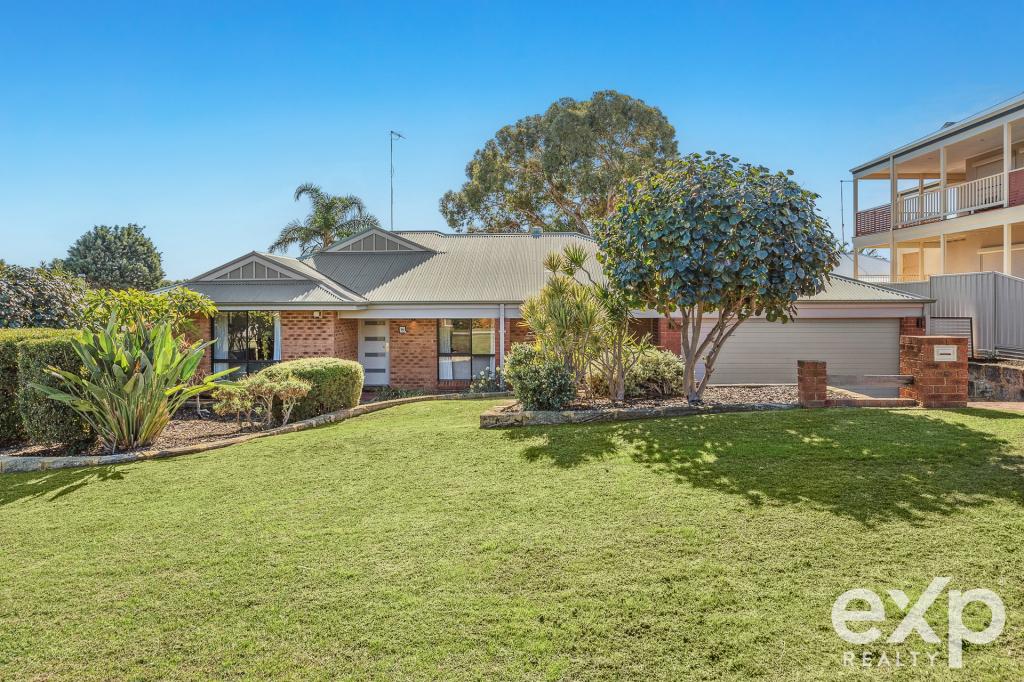 14 Carabeen Pl, Halls Head, WA 6210