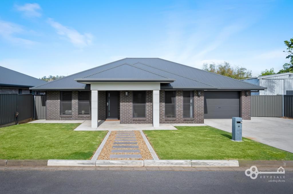 19 HERBERT ST, MOUNT GAMBIER, SA 5290