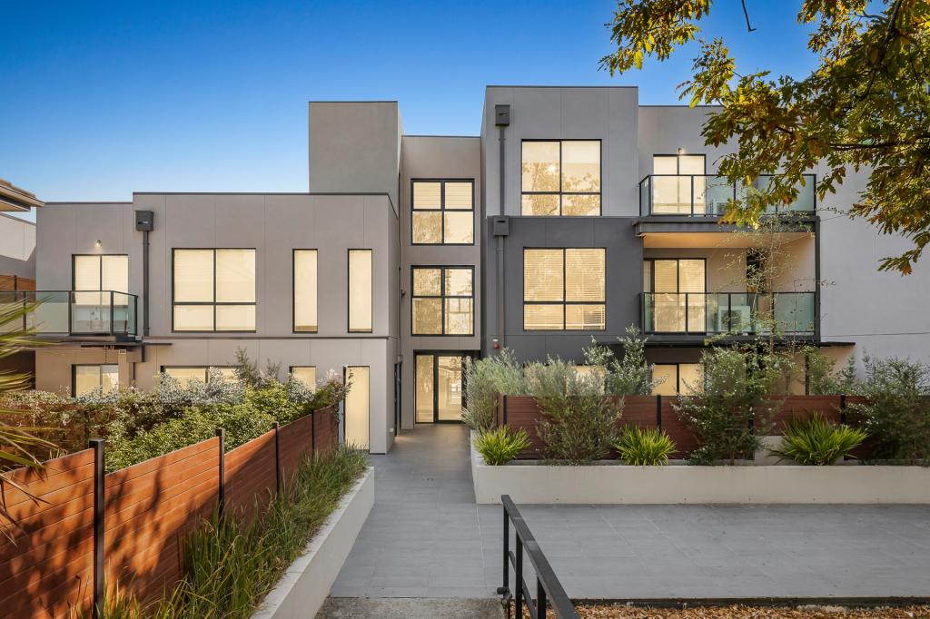 LEVEL 1/14/315-319 HUNTINGDALE RD, CHADSTONE, VIC 3148