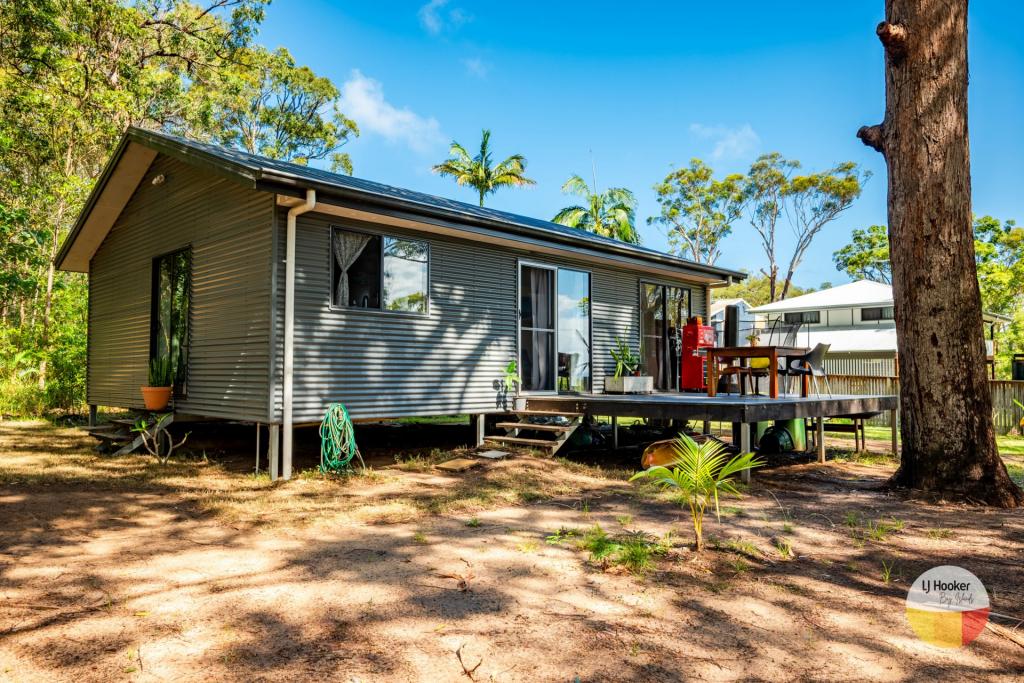 78 Hemp Hill Rd, Russell Island, QLD 4184