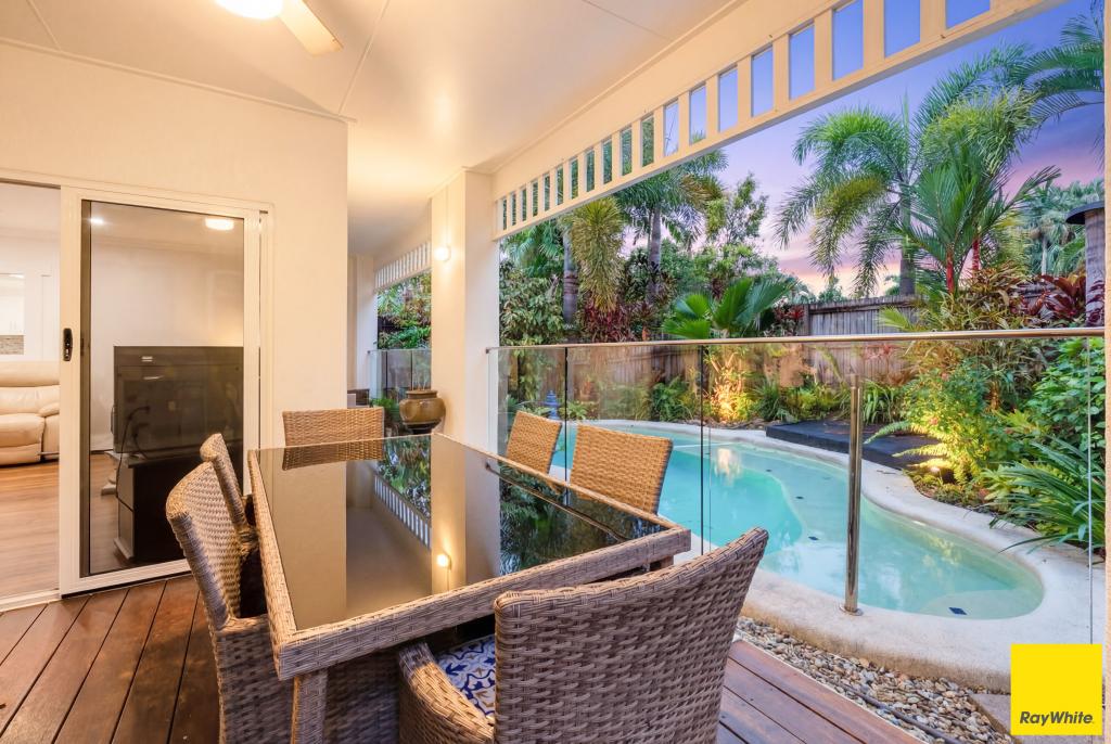4/24 Warren St, Palm Cove, QLD 4879