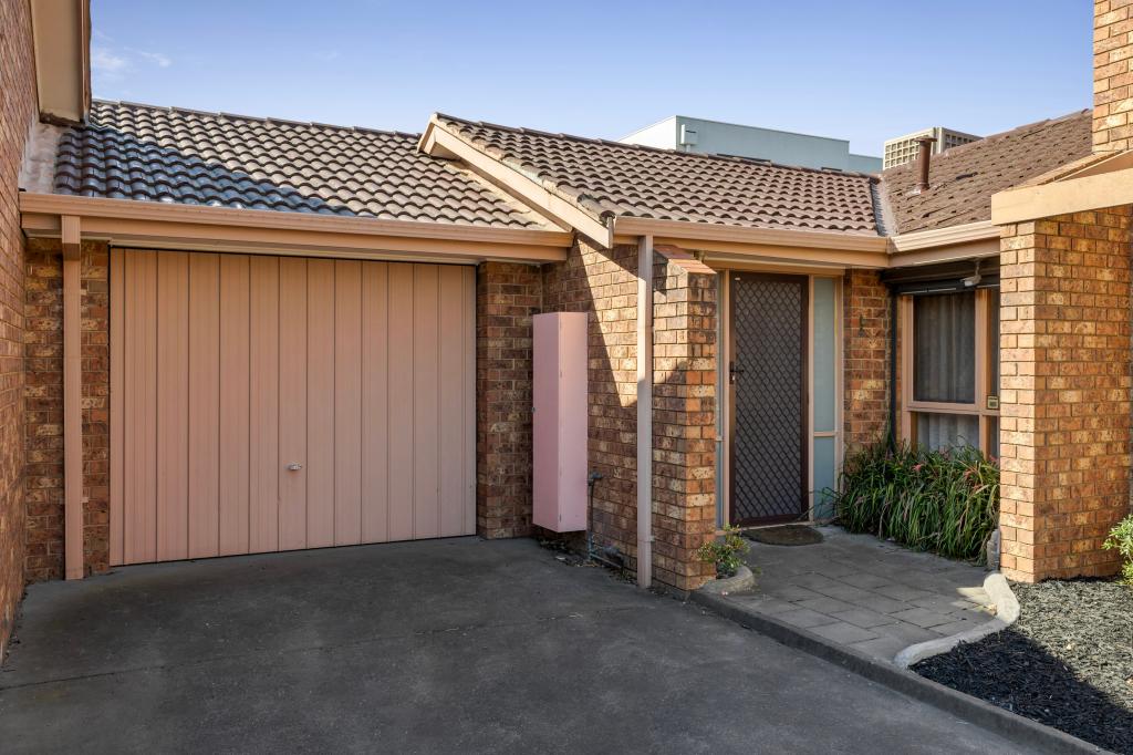 6/25 FRANKLIN RD, DONCASTER EAST, VIC 3109