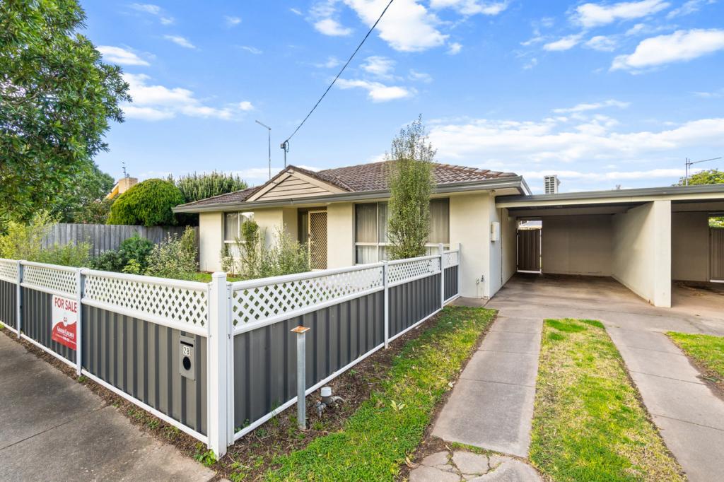 2/2 Weir St, Sale, VIC 3850