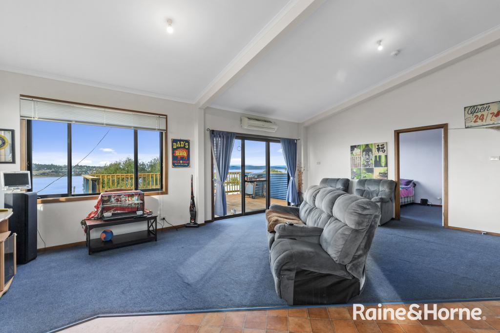 24 Sea Eagle Rd, Primrose Sands, TAS 7173