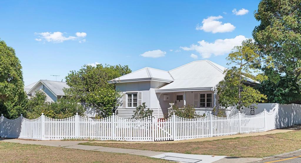 66 Graylands Rd, Claremont, WA 6010