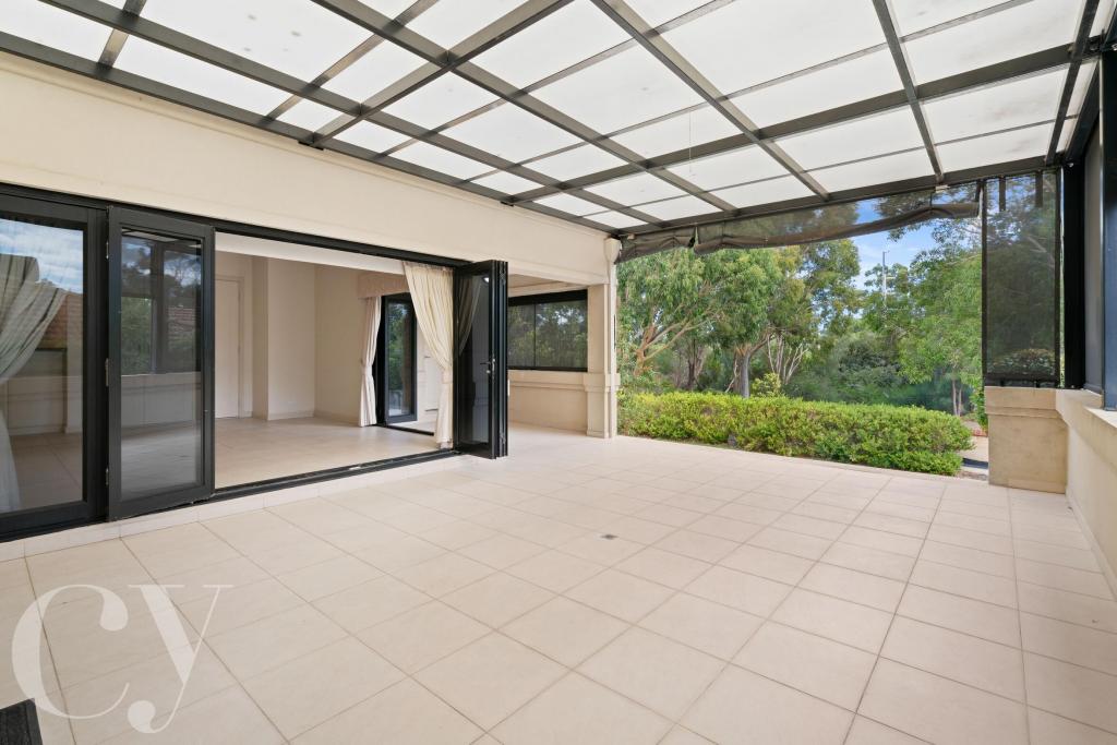 11 Lambeth Mews, Mount Claremont, WA 6010