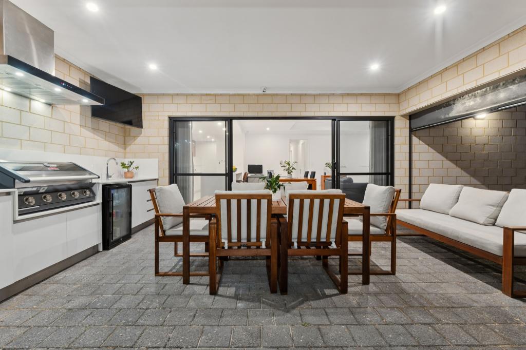 12b Munyard Way, Morley, WA 6062